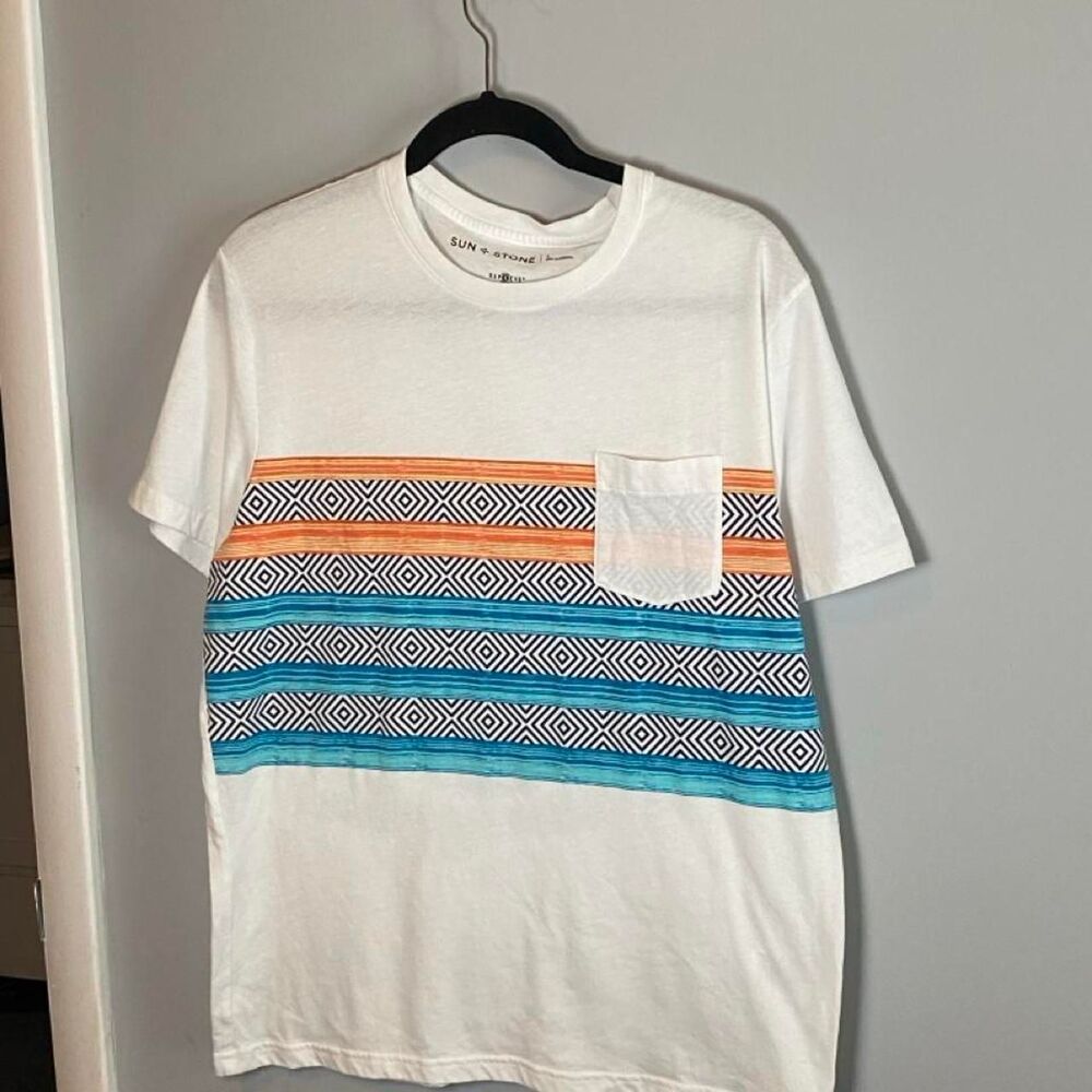 Sun-stone Women's multi T-shirt